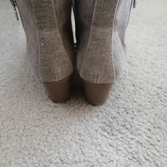 Ladies linen boots shoes - Picture 5 of 6